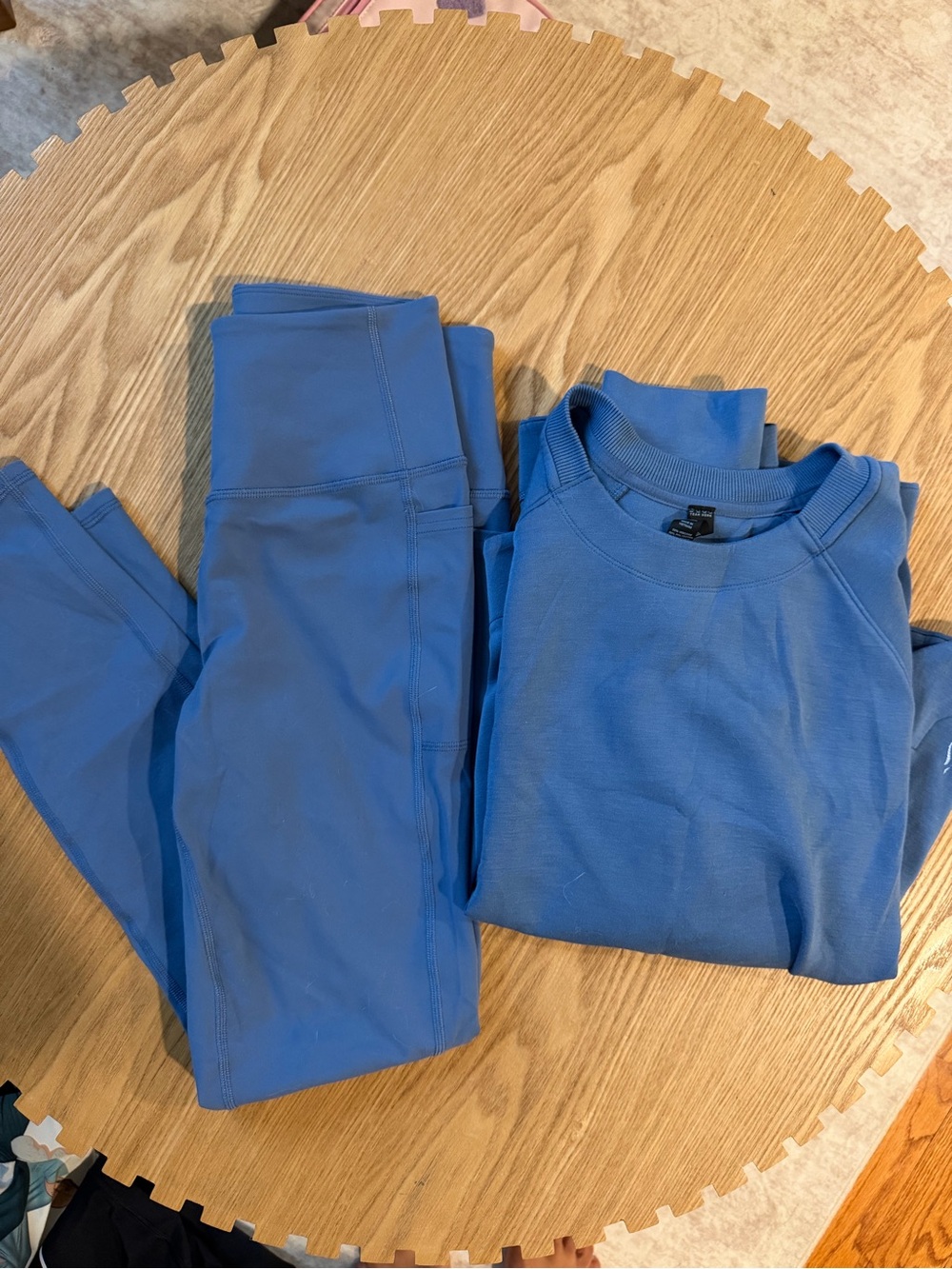 Skechers Cobalt Blue Active Leggings and Crew Sweatshirt Set